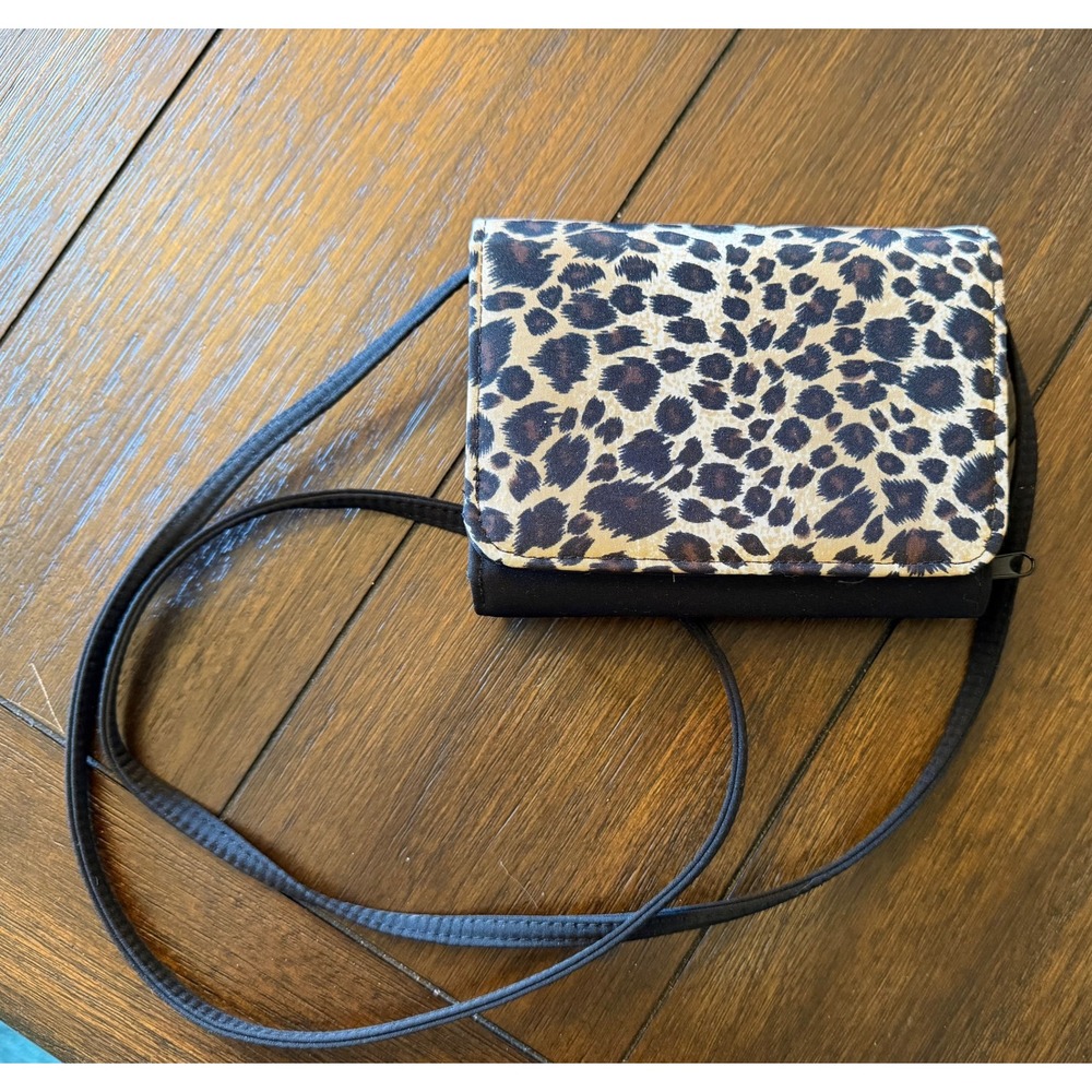 Victoria Leopard Print Microfiber Crossbody Wallet Purse Black Animal Print